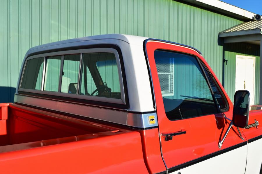 Детали экстерьера Chevrolet C10 Cheyenne Super 1974 года  (фото 114 из 365)